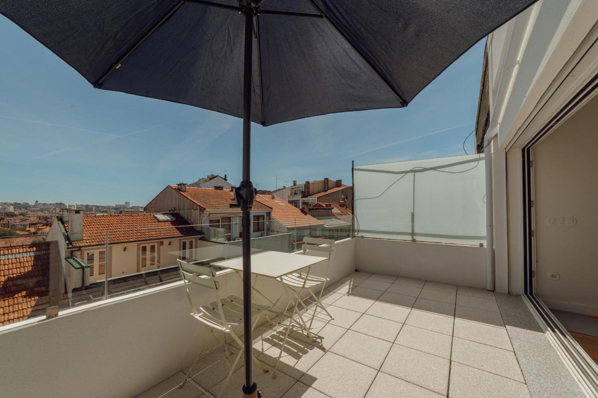 Porto Panoramic Views With Terrace By Vacationy Appartement Buitenkant foto